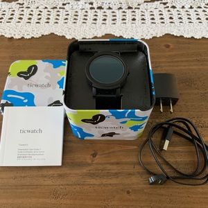 EC Sleek Light Weight Black Tic Watch E